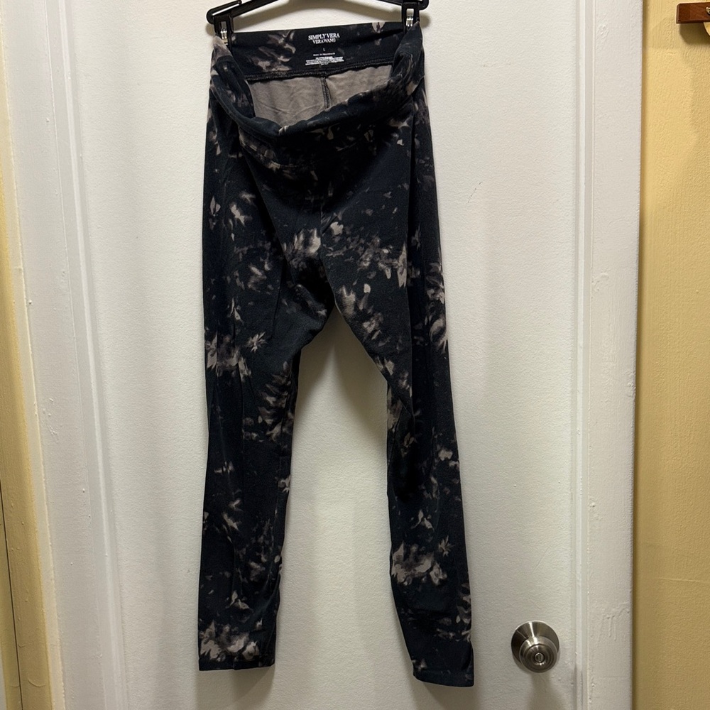 Simply Vera Vera Wang Black and White Tie-Dye Leggings